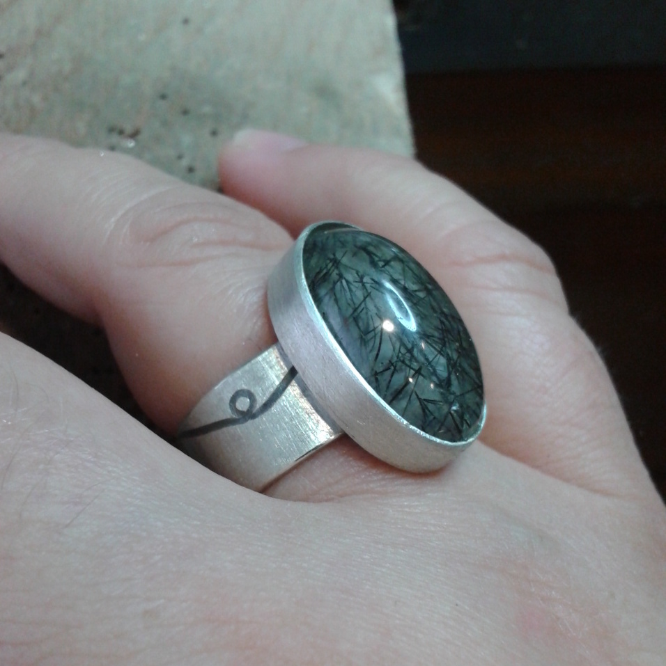 Anillo «Rínxol» únic