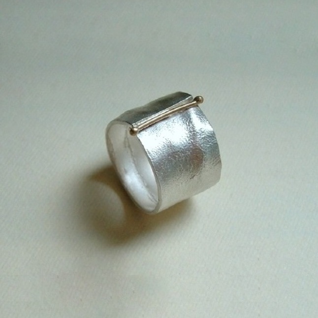 TRANSPARENT ring 01