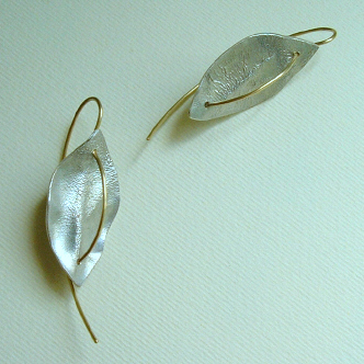 TRANSPARENT earrings 02