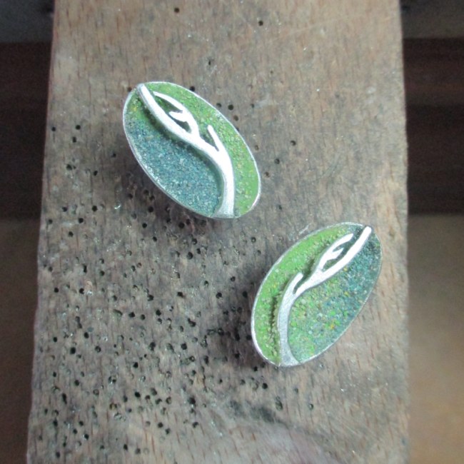 VenT earrings 01